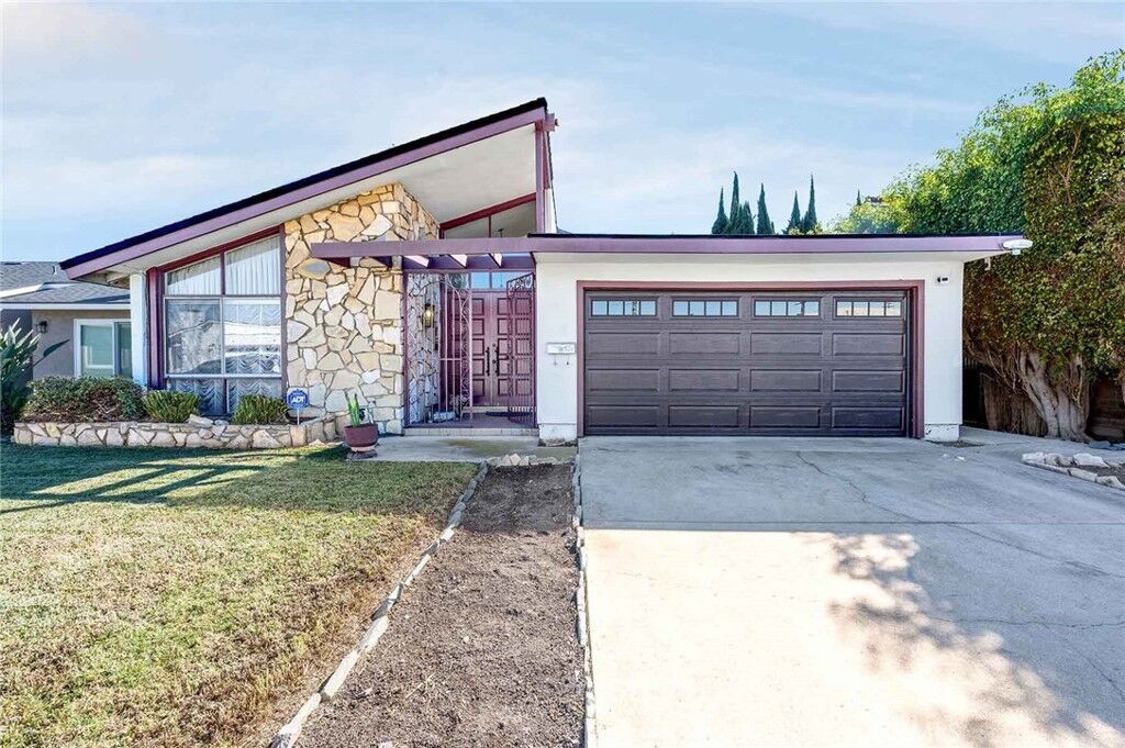 Property Photo:  2020 Del Bay  CA 90712 