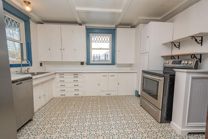 Property Photo: 11 Alton Street ME 04463
