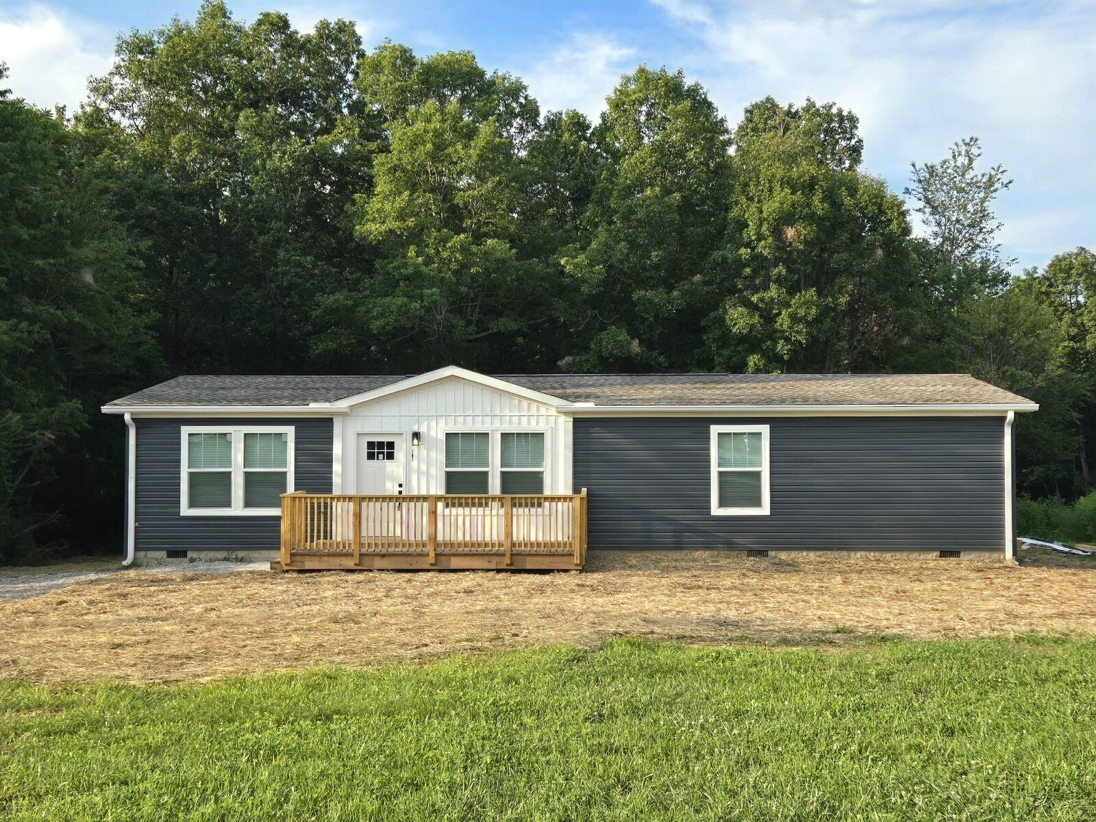 Property Photo:  181 Pomona Ct  TN 38571 