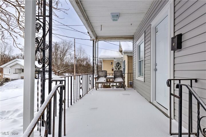 Property Photo:  100 Gordon Street  OH 44420 