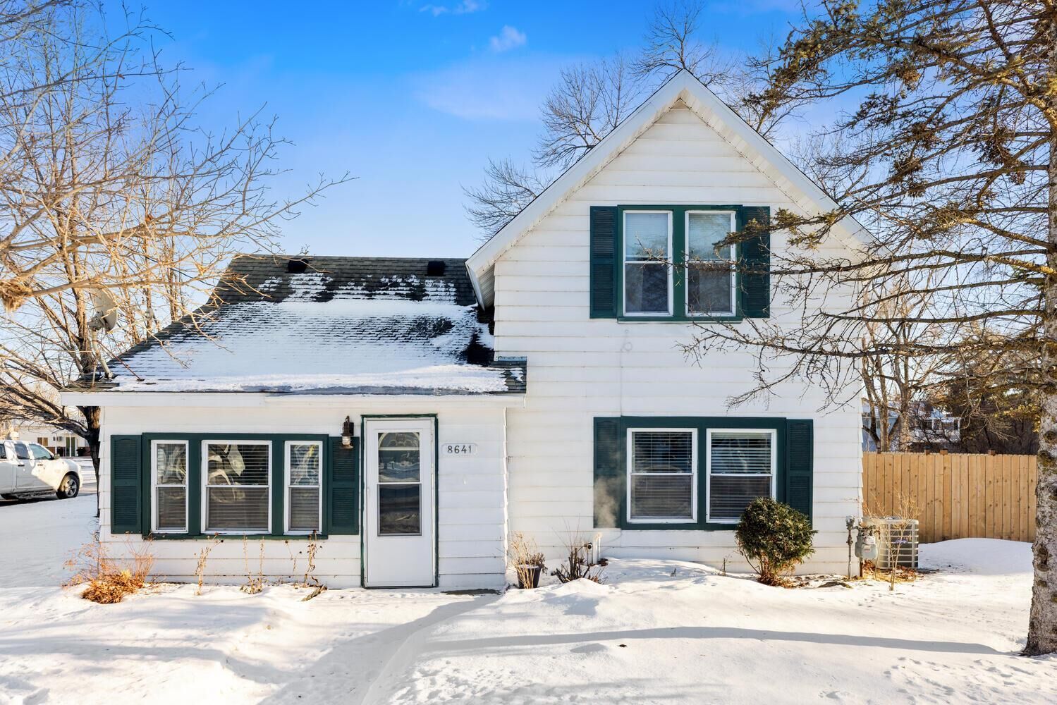 Property Photo:  8641 Main Avenue  MN 55319 