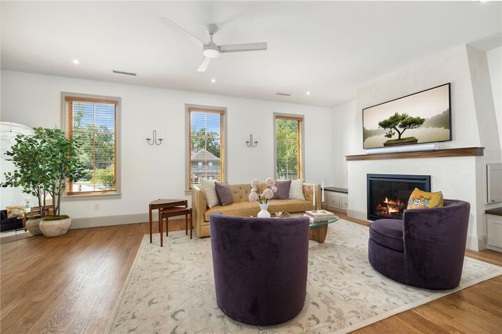 Property Photo: 300 NW 5th Street AR 72712