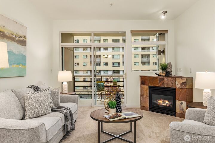 Property Photo:  300  110th Avenue NE 312  WA 98004 