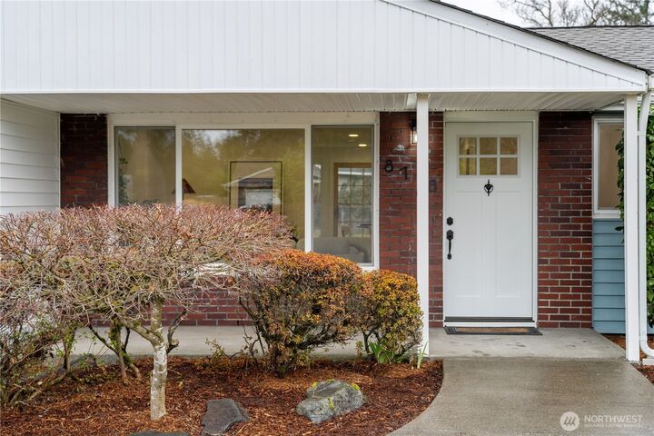 Property Photo:  8718  Dresden Lane SW  WA 98498 