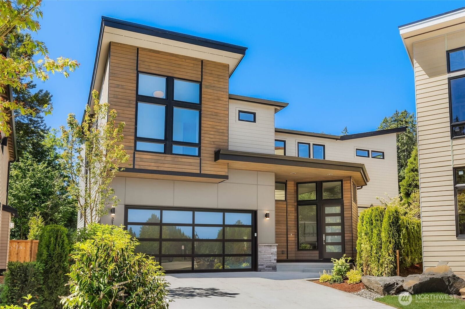 Property Photo:  21017 SE 80th Street  WA 98027 