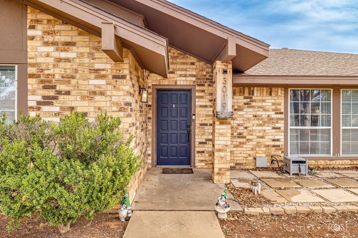 Property Photo: 3019 Sierra Dr TX 76904