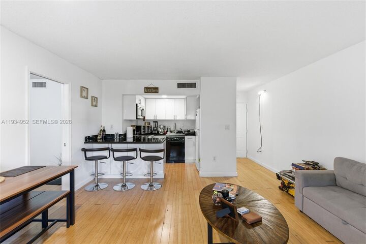 Property Photo:  950 NW 11th St 3B  FL 33136 