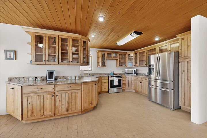 Property Photo:  91 Private Drive 1613 B  NM 87548 