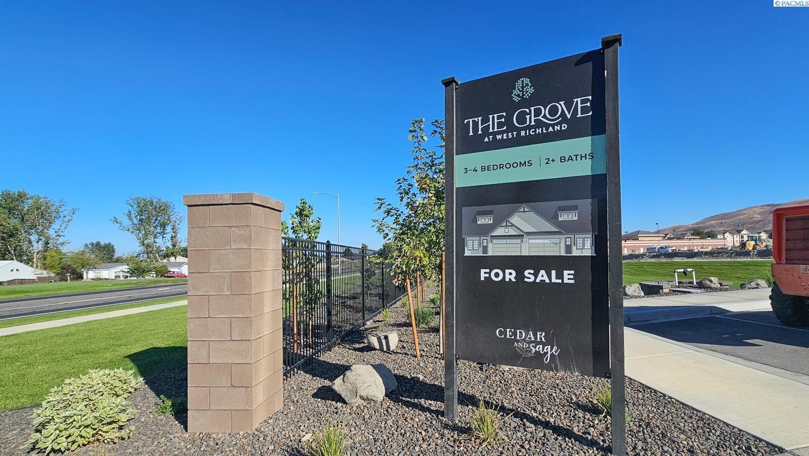 Property Photo:  4595 Grove Court  WA 99353 