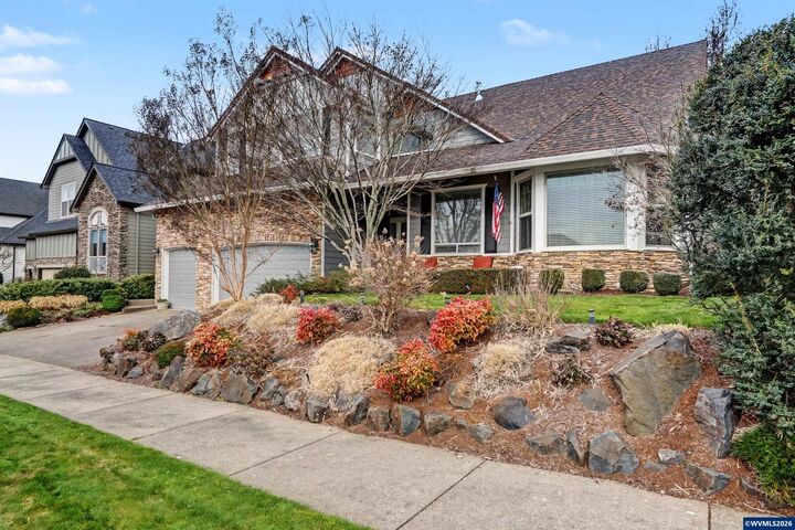 Property Photo:  2727 Old Farm Av  OR 97304 