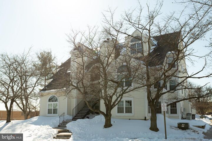 Property Photo:  14111 Yardarm Way 1209  MD 20707 