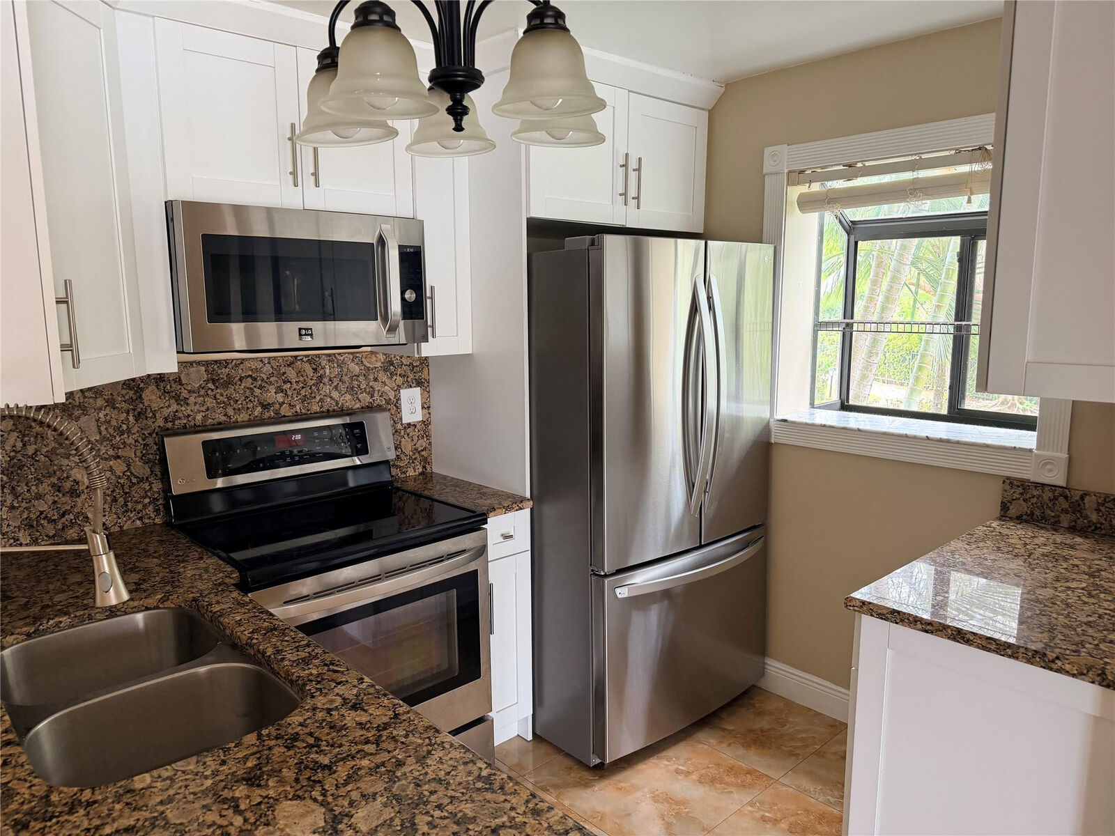 Property Photo:  2749 S Oakland Forest Drive 203  FL 33309 