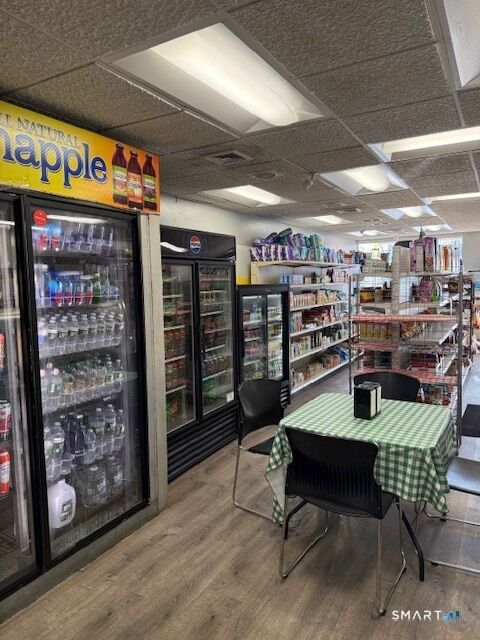 Property Photo:  485 Farmington Avenue  CT 06010 