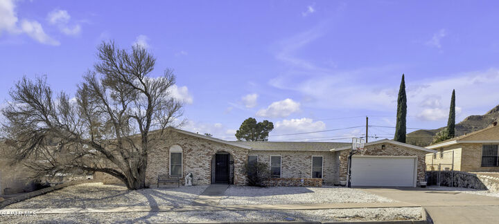 Property Photo:  3428 Montridge Court  TX 79904 