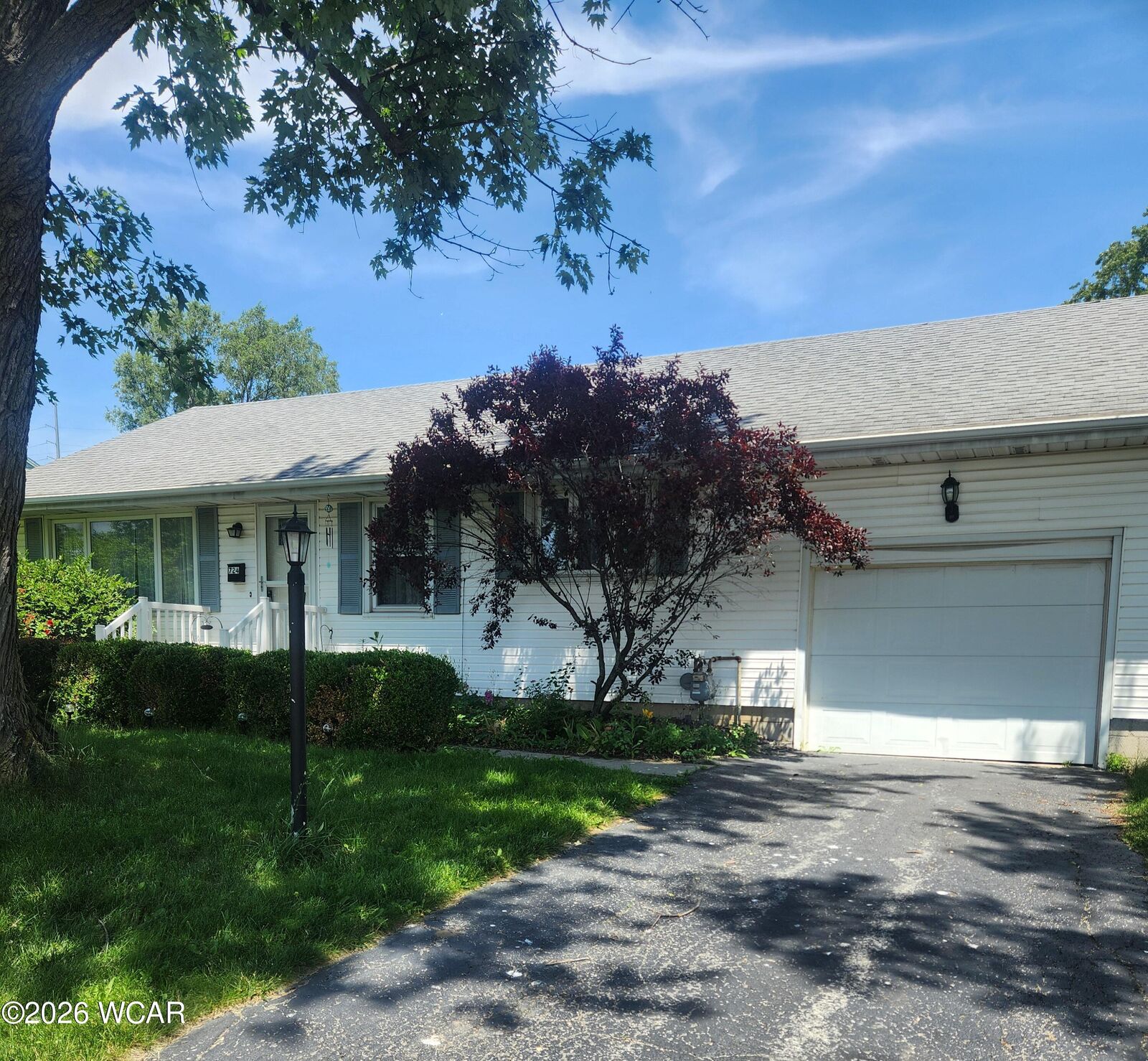 Property Photo:  724 Edith Avenue  OH 45840 