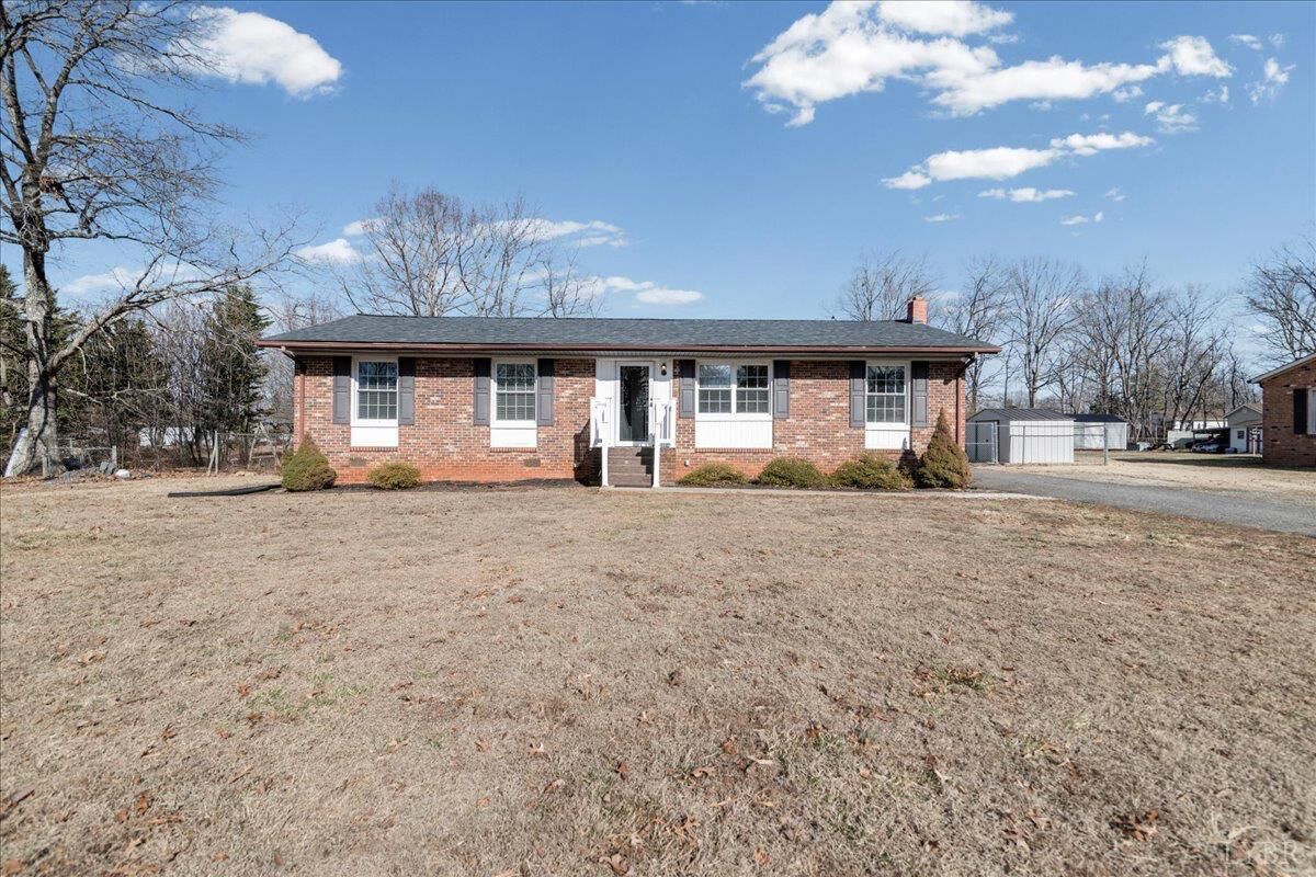 Property Photo:  813 Doss Road  VA 24538 
