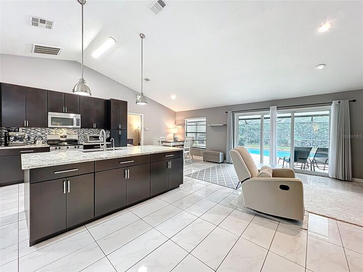 Property Photo: 9966 Kendal Drive FL 32817