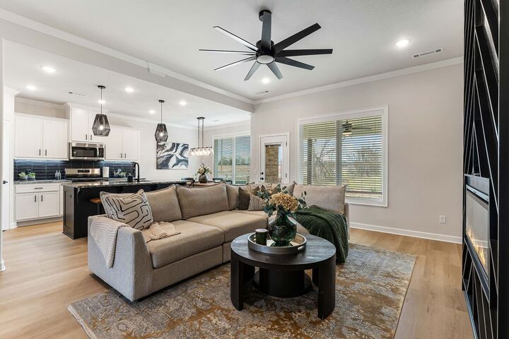 Property Photo:  1602 Christman Street  AR 72751 