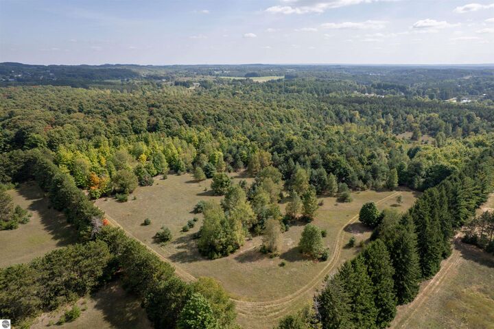 Property Photo:  8616 Cedar Run Road  MI 49684 