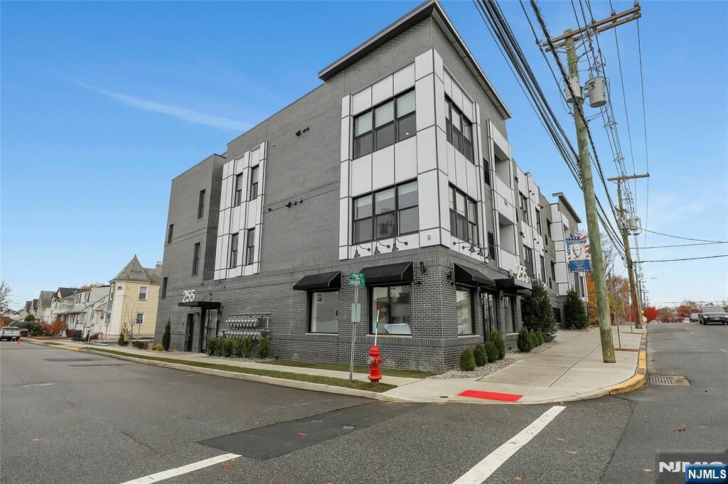 Property Photo:  255 Ridge Road 203  NJ 07071 