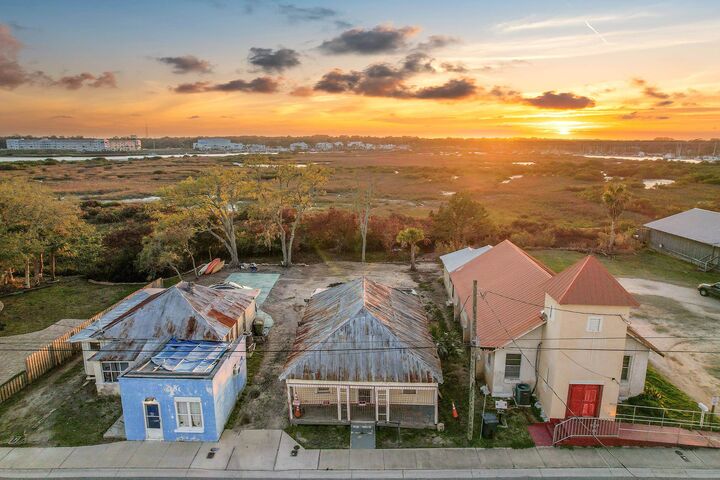 Property Photo: 224 Riberia Street FL 32084