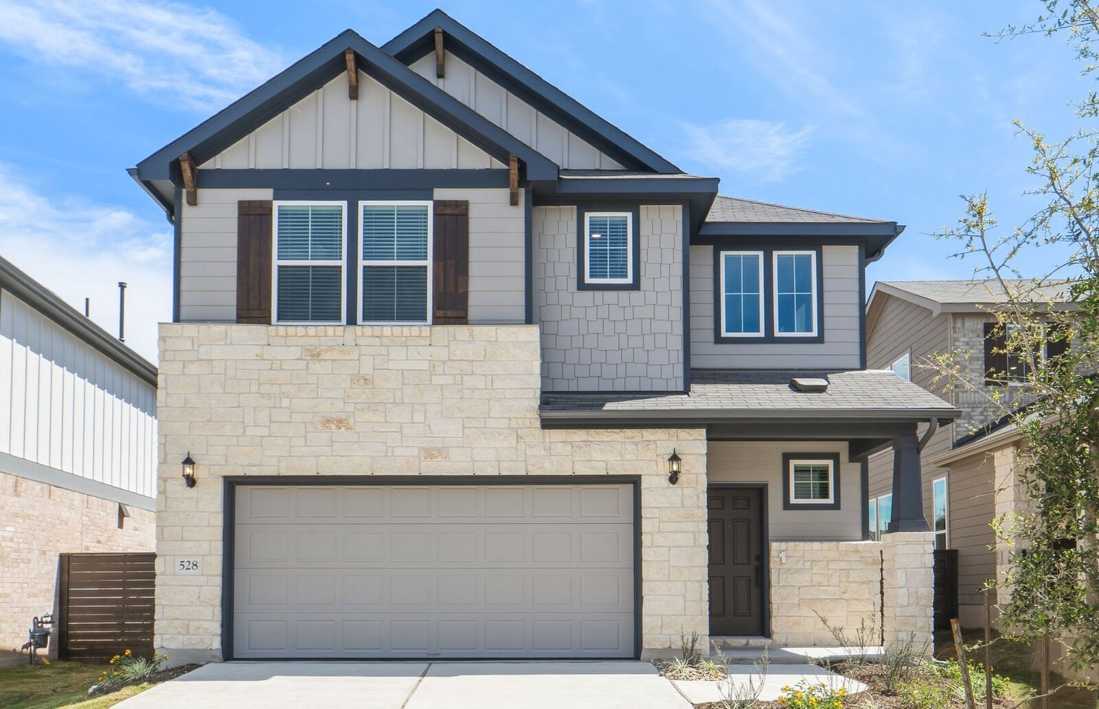 Property Photo:  528 Knot Drive  TX 78641 