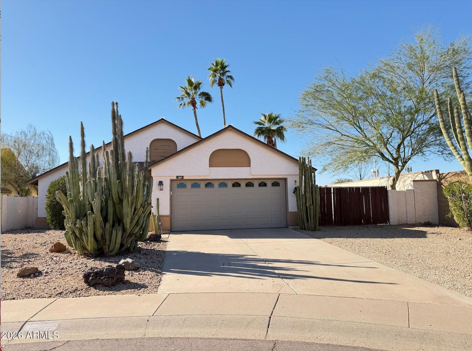 Property Photo: 1396 N 87th Street AZ 85257