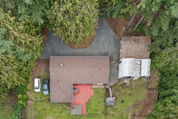 Property Photo:  25160 54 Avenue  BC V4W 1T3 