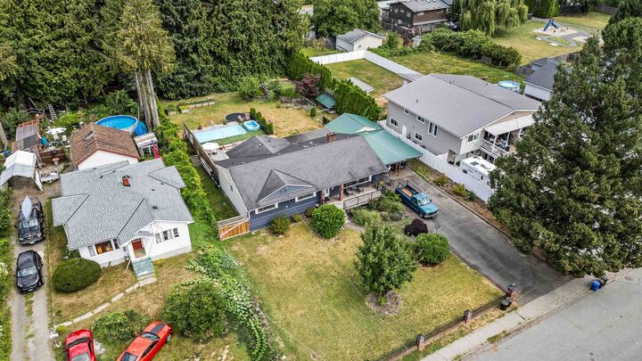 Property Photo:  46465 Brooks Avenue  BC V2P 1C6 