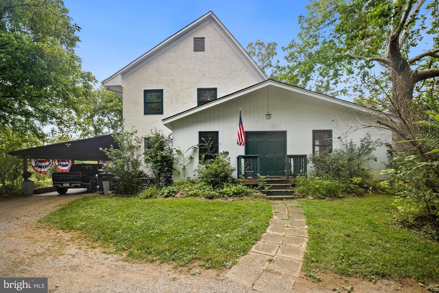 Property Photo:  35299 Snickersville Turnpike  VA 20141 