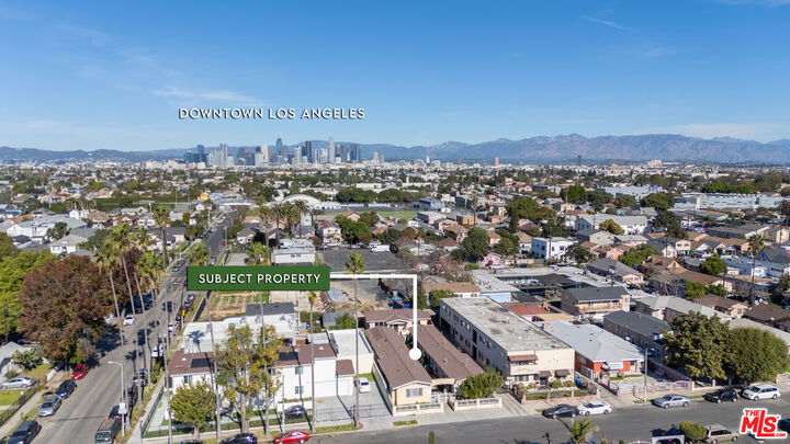 Property Photo:  871 E 49th St  CA 90011 