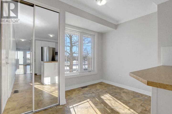 Property Photo:  443 Chapman Mills Drive 24  ON K2J 5P4 