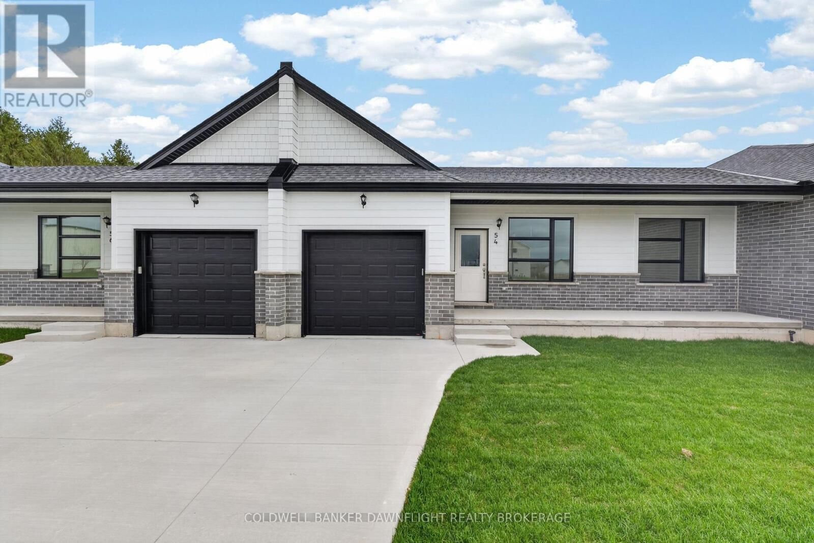 Property Photo:  54 Moonlight Court  ON N0M 1L0 