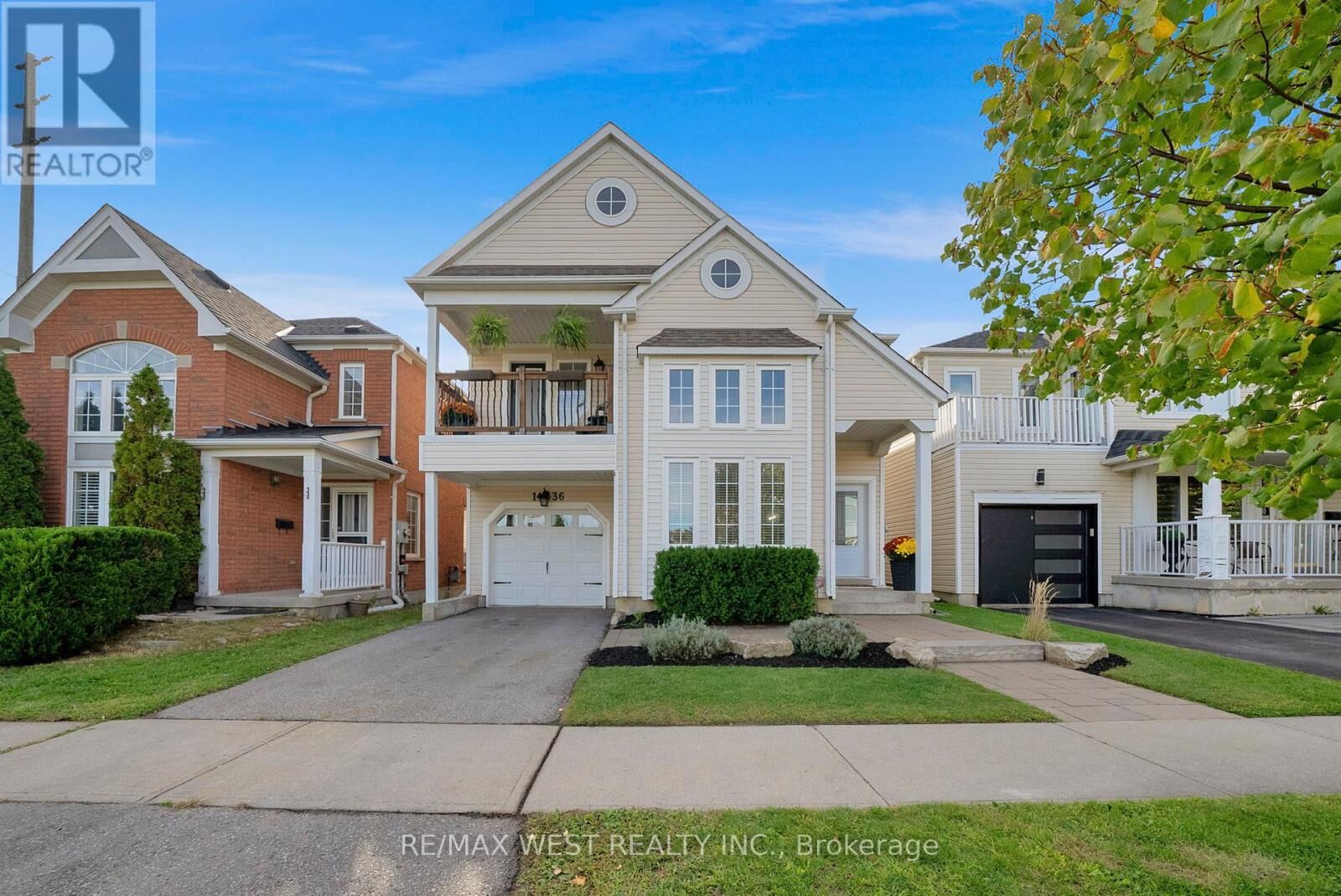 Property Photo:  1436 Bridgeport Street  ON L1K 2P5 