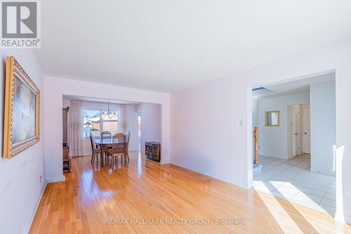 Property Photo:  52 Thare Crescent  ON K2J 2P5 