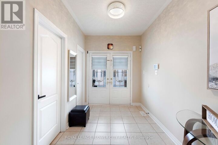 Property Photo:  91 Abitibi Lake Drive  ON L6R 0V7 