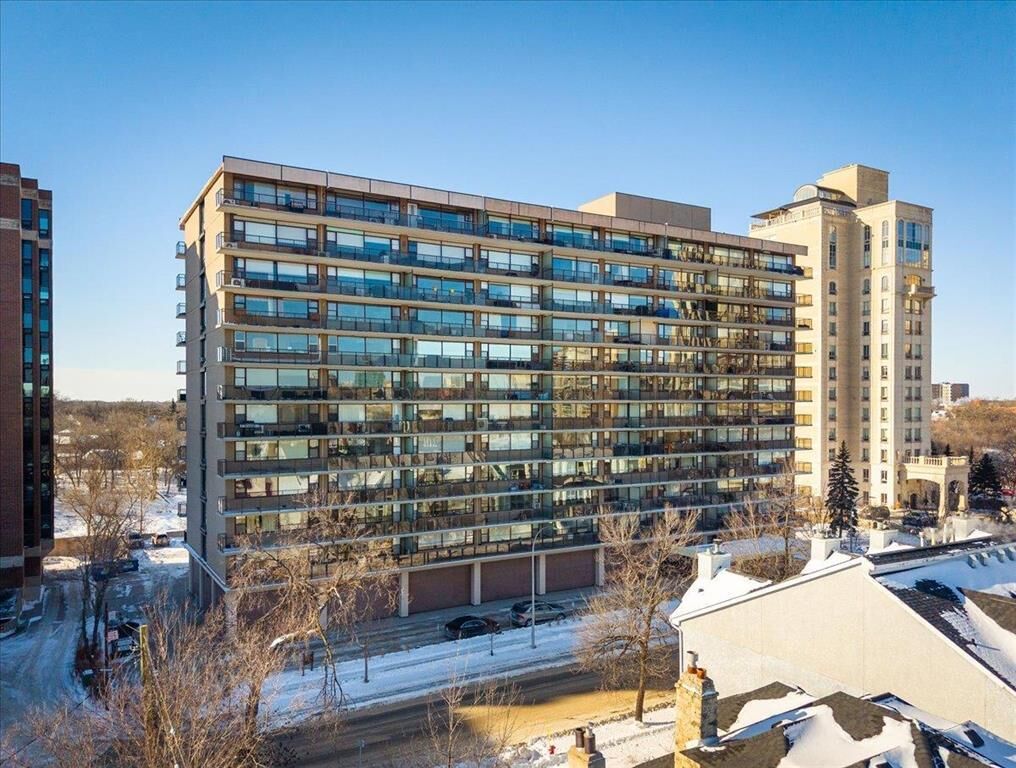 Photo de la propriété:  99 Wellington Crescent  MB R3M 0A2 