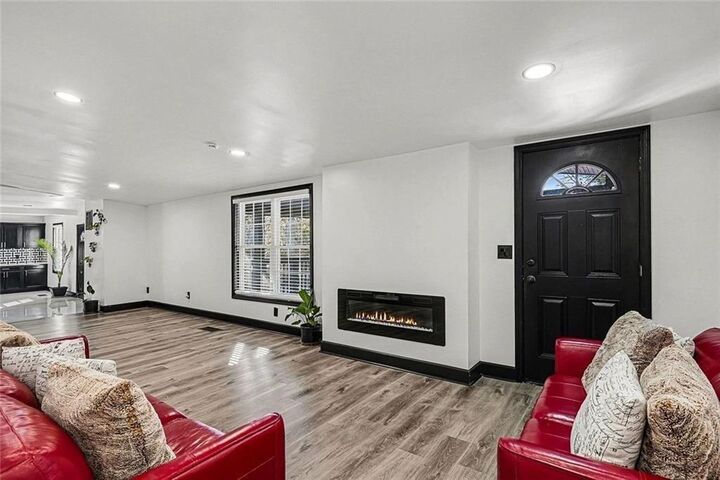 Property Photo: 166 Evans Road GA 30223