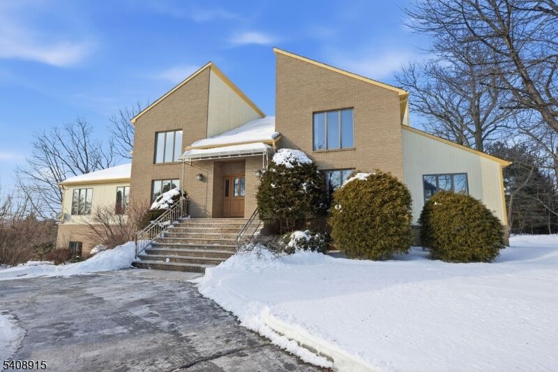 Property Photo:  32 Sylvan Dr  NJ 07058 