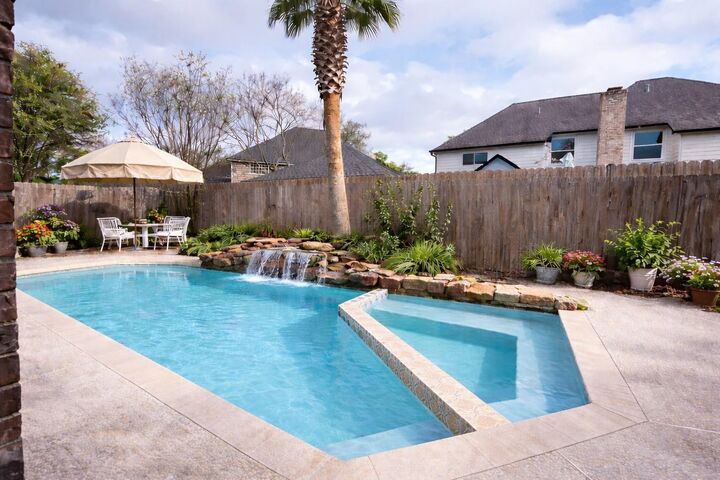 Property Photo:  17310 Wyeth Circle  TX 77379 