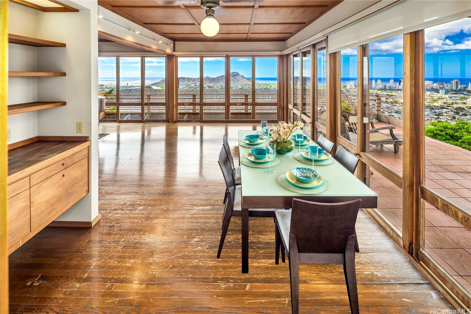 Property Photo:  1732-A Mikahala Way  HI 96816 