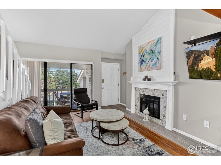 Property Photo:  40 S Boulder Cir 4034  CO 80303 