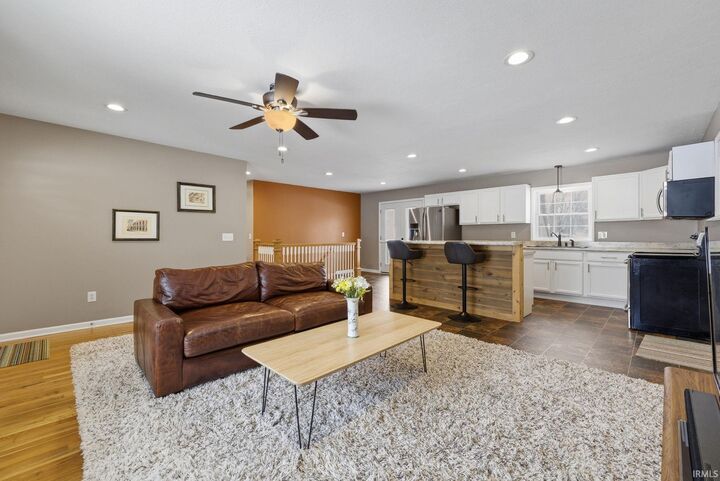 Property Photo:  390 Hickory Heights Drive  IN 47421 