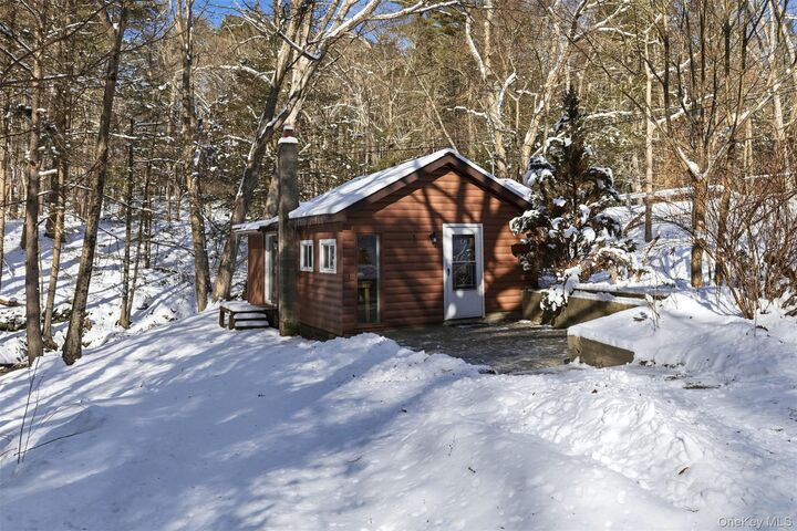 Property Photo:  269 Oakland Valley Road  NY 12729 