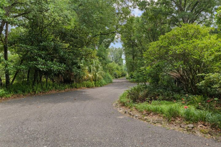 Property Photo: 12832 SW 14th Avenue FL 32669