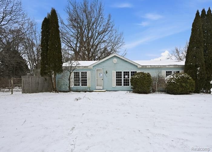 Property Photo: 16503 Doyle Road MI 48626 8437