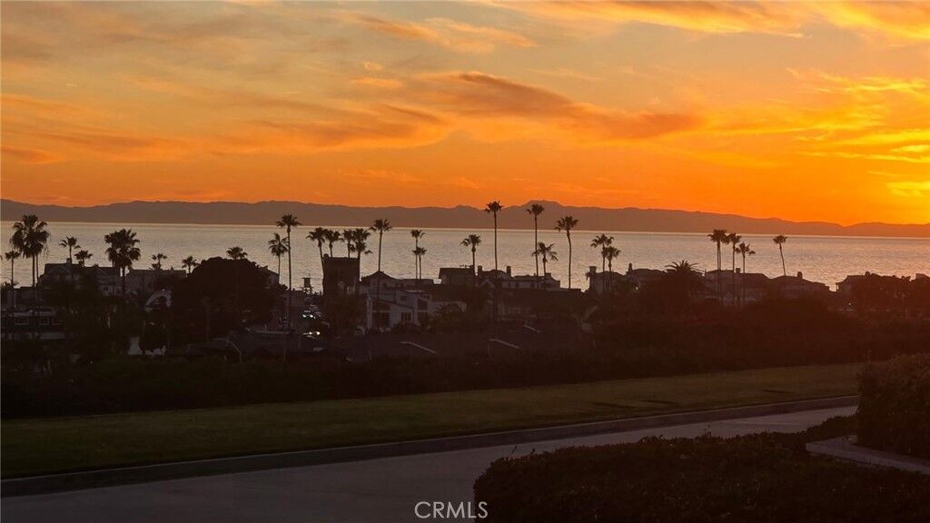 Property Photo:  230 Lille Lane 113  CA 92663 