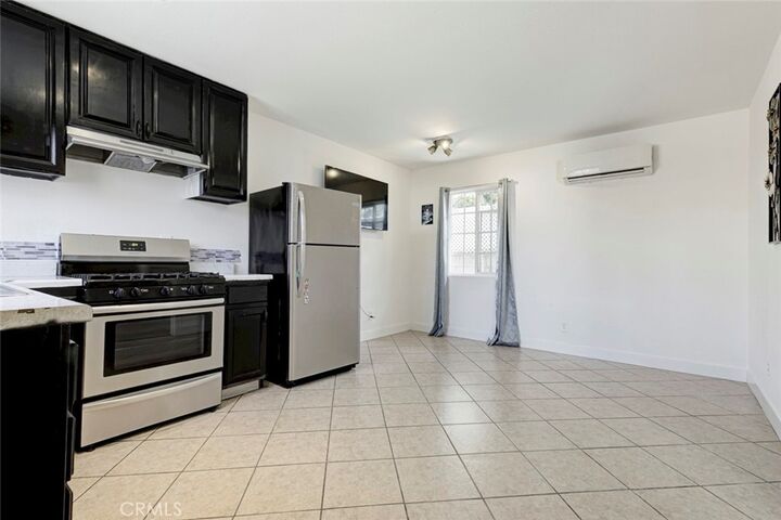 Property Photo:  8852 Morehart Avenue  CA 91352 