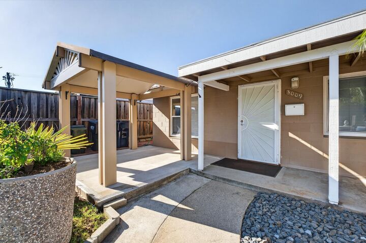 Property Photo:  3009 Howe Avenue  CA 95821 