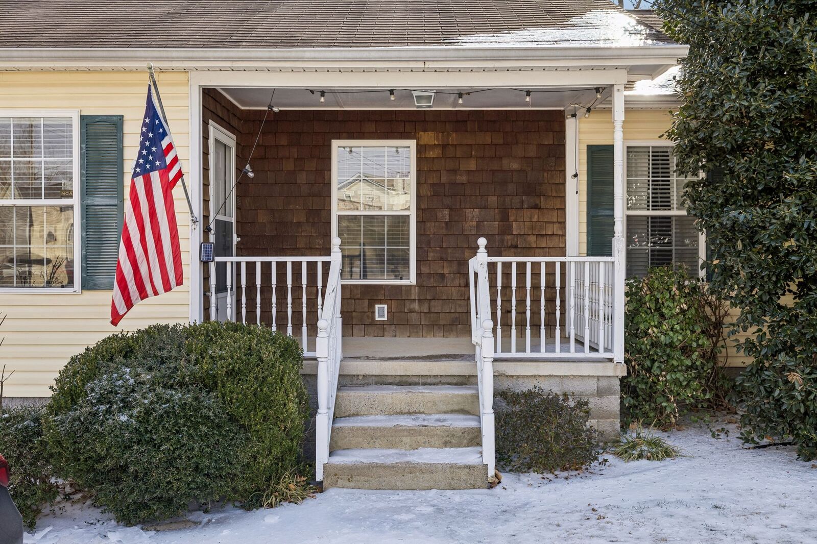 Property Photo:  608 Jasmin Dr  TN 37211 